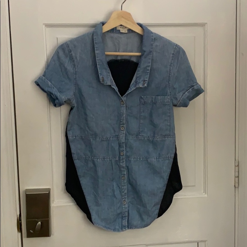 💀 Soft denim button up with fun back detail